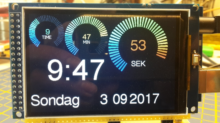 HX8357 CLOCK 02